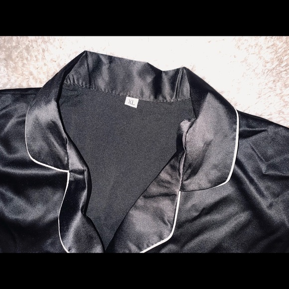 Black & White Satin Pajama Set♥︎ - Picture 5 of 5